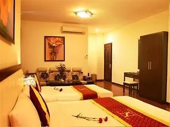 Truong Son Tung 1 - Beautiful Beach Hotel Da Nang